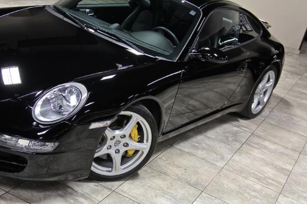 New-2005-Porsche-911-Carrera-S