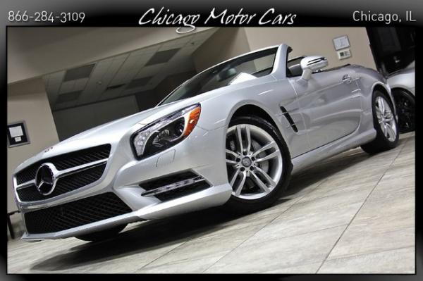 Used 2013 Mercedes-Benz SL550 for sale Sold at Chicago Motor Cars in West Chicago IL 60185 4