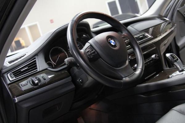 New-2012-BMW-740Li