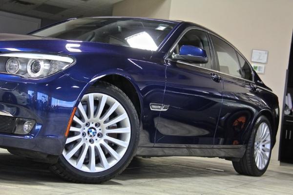 Бмв 750i 2012