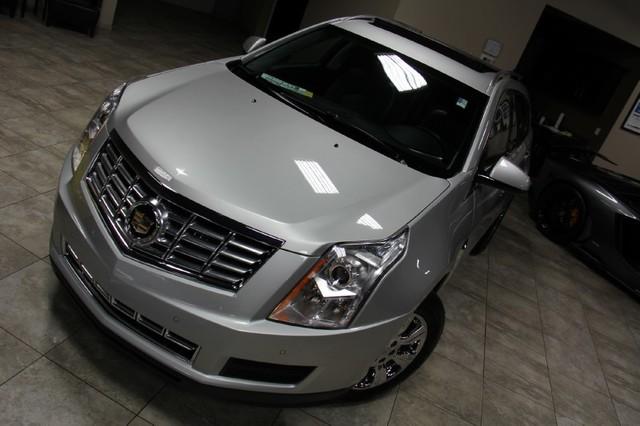 New-2014-Cadillac-SRX-Luxury-Collection