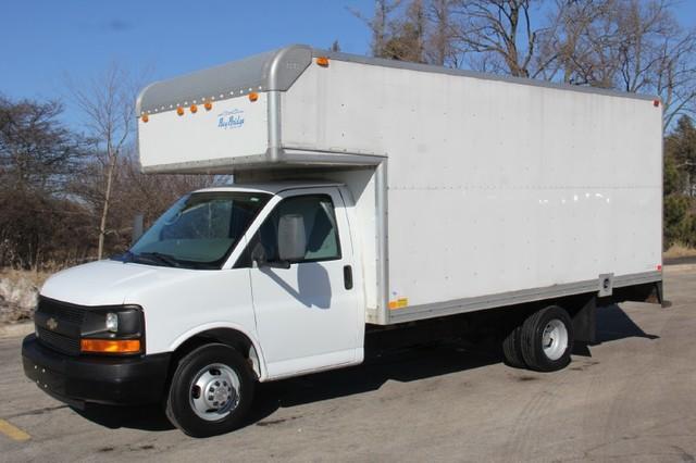 New-2007-Chevrolet-G3500-Express