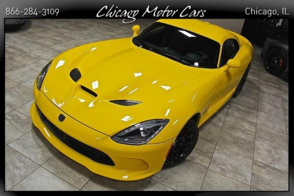 Used-2014-Dodge-Viper-GTS