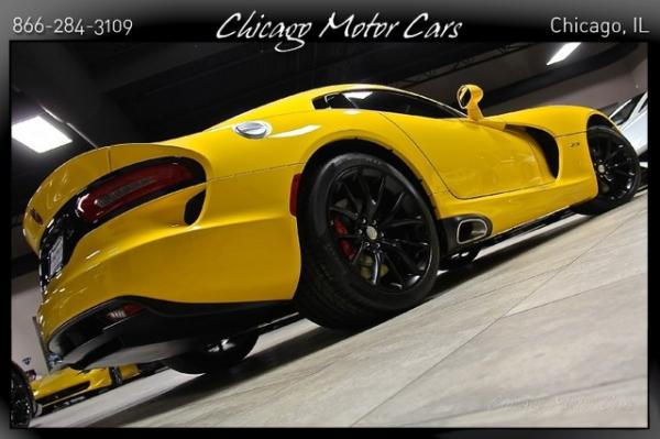 Used 2014 Dodge Viper GTS for sale Sold at Chicago Motor Cars in West Chicago IL 60185 6
