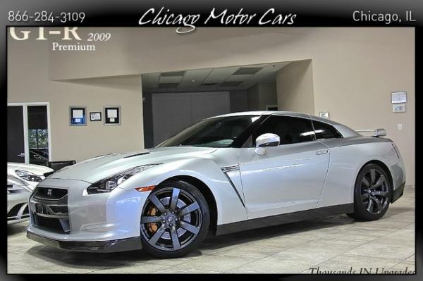 Used 2009 Nissan GT-R Premium Premium for sale Sold at Chicago Motor Cars in West Chicago IL 60185 1