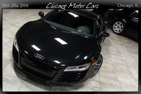 Used 2014 Audi R8 V10 Quattro for sale Sold at Chicago Motor Cars in West Chicago IL 60185 5