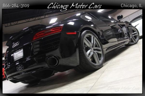 Used-2014-Audi-R8-V10-Quattro