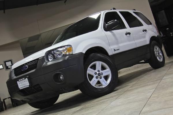 New 2006 Ford Escape Hybrid for sale Sold at Chicago Motor Cars in West Chicago IL 60185 3