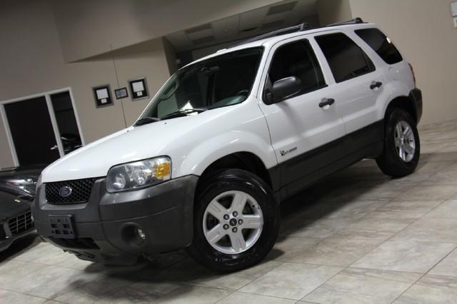 New-2006-Ford-Escape-Hybrid