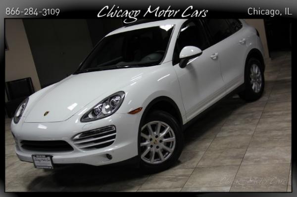 Used 2013 Porsche Cayenne V6 for sale Sold at Chicago Motor Cars in West Chicago IL 60185 3