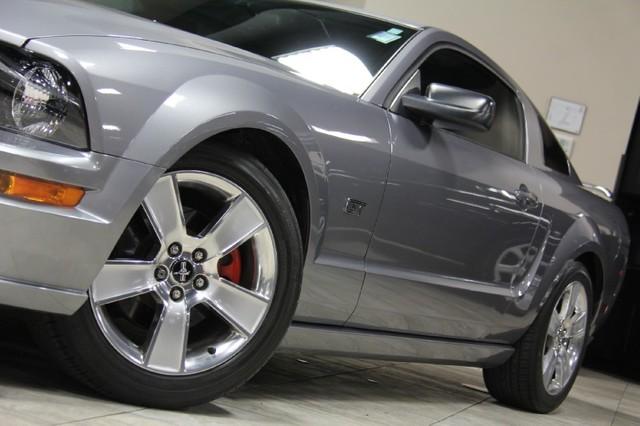 New-2006-Ford-Mustang-GT-Premium