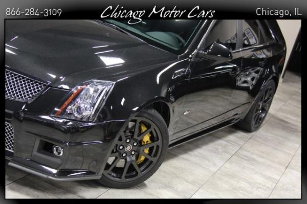Used 2012 Cadillac CTS-V Wagon for sale Sold at Chicago Motor Cars in West Chicago IL 60185 5