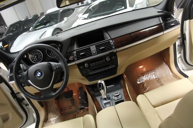 New-2012-BMW-X5-50i