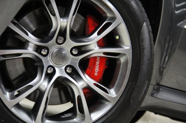 New 2012 Jeep Grand Cherokee for sale Sold at Chicago Motor Cars in West Chicago IL 60185 6