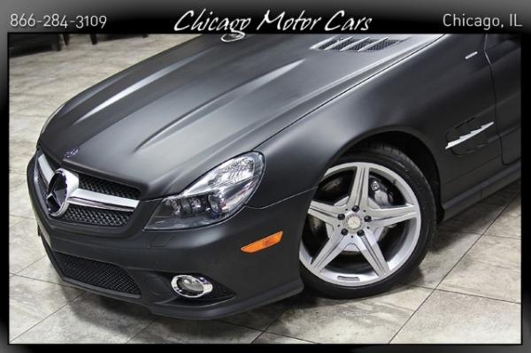 Used 2011 Mercedes-Benz SL550 for sale Sold at Chicago Motor Cars in West Chicago IL 60185 3