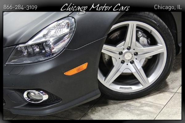 Used 2011 Mercedes-Benz SL550 for sale Sold at Chicago Motor Cars in West Chicago IL 60185 4