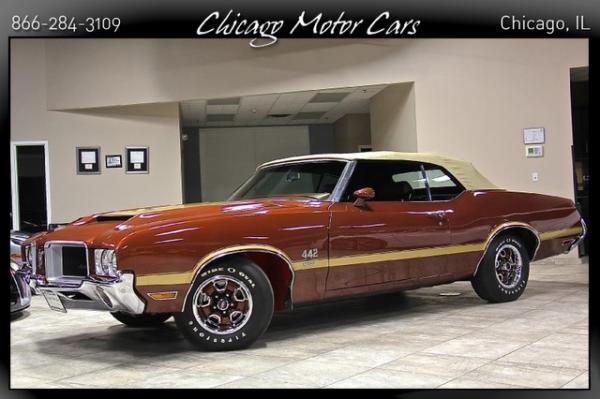 Used 1971 Oldsmobile Cutlass for sale Sold at Chicago Motor Cars in West Chicago IL 60185 2