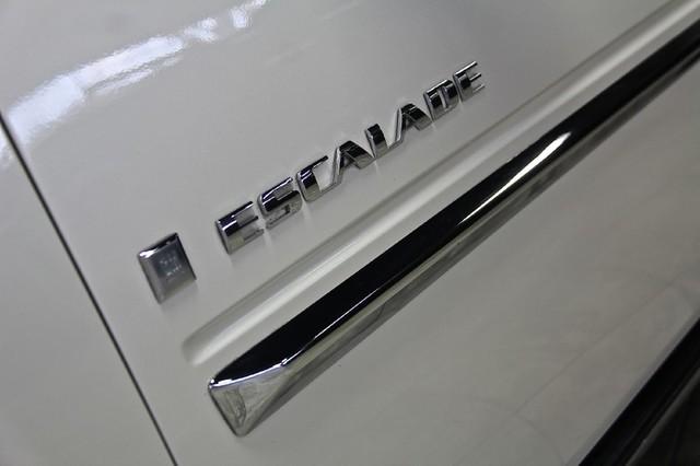 New-2009-Cadillac-Escalade-Platinum-Edition