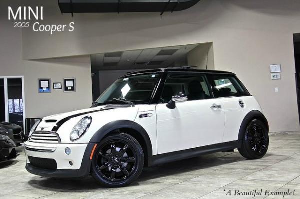 New 2005 MINI Cooper Hardtop S for sale Sold at Chicago Motor Cars in West Chicago IL 60185 1