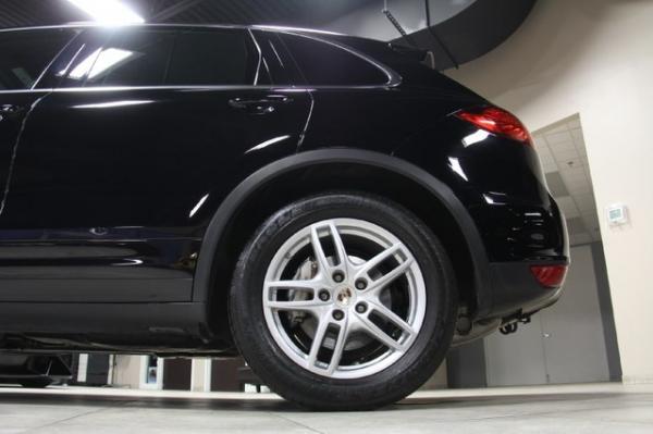 New-2011-Porsche-Cayenne-S