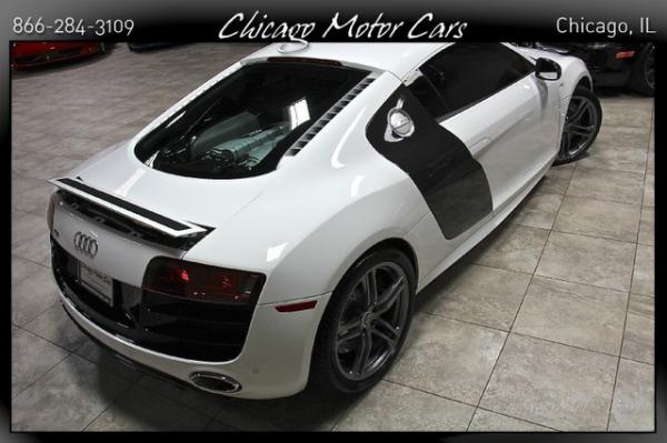 Used 2010 Audi R8 5.2L V10 Quattro for sale Sold at Chicago Motor Cars in West Chicago IL 60185 3