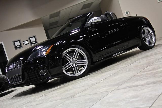 New-2010-Audi-TTS-20T-Prestige