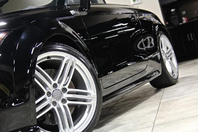 New-2010-Audi-TTS-20T-Prestige