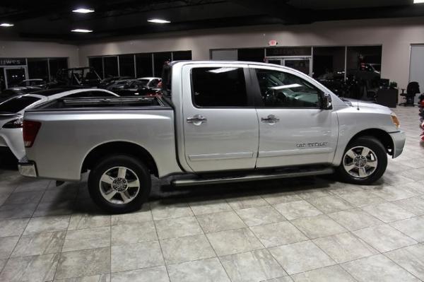 New-2005-Nissan-Titan-SE