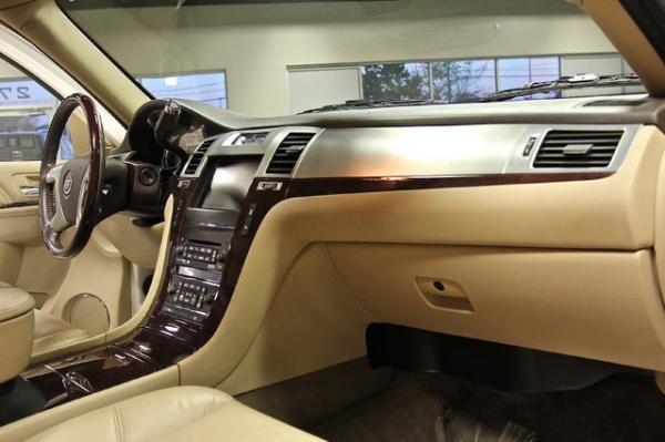 New-2012-Cadillac-Escalade-Premium