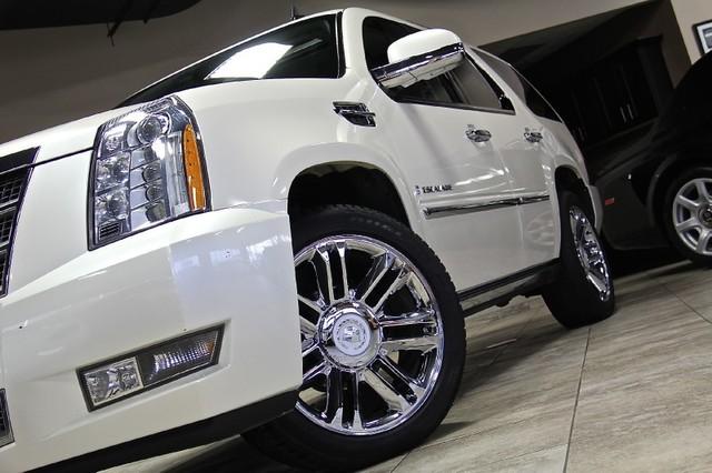 New-2009-Cadillac-Escalade-Platinum-Edition