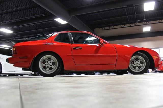 New-1986-Porsche-944-Turbo