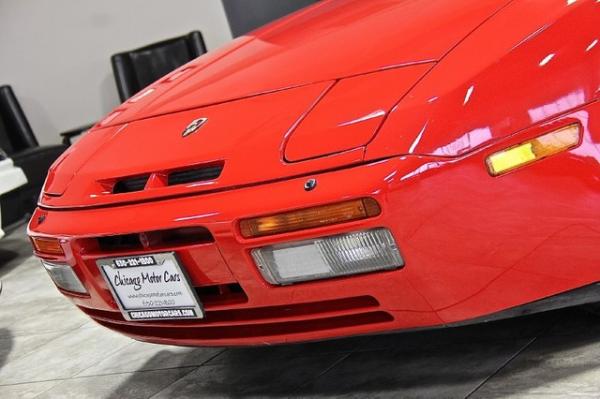 New-1986-Porsche-944-Turbo