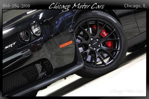 Used 2015 Dodge Challenger SRT Hellcat for sale Sold at Chicago Motor Cars in West Chicago IL 60185 3