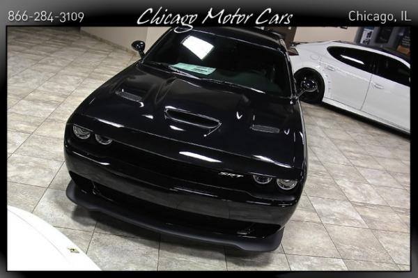 Used-2015-Dodge-Challenger-SRT-Hellcat