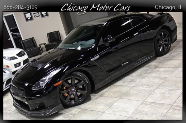 Used 2010 Nissan GT-R Premium for sale Sold at Chicago Motor Cars in West Chicago IL 60185 2