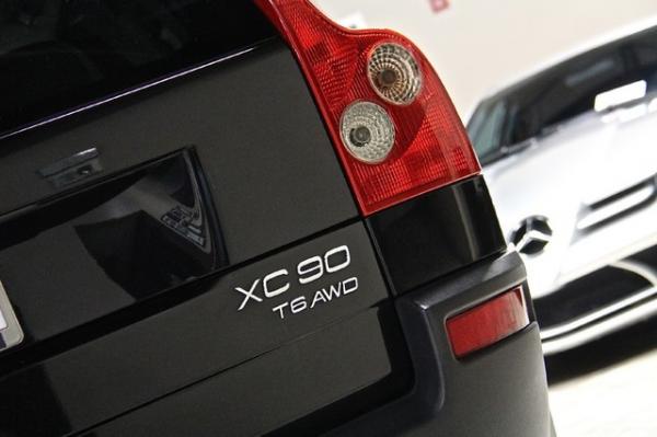 New-2004-Volvo-XC90-AWD