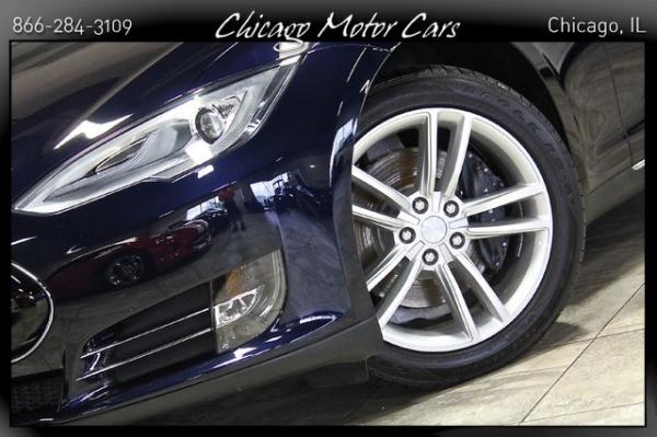 Used 2013 Tesla Model S for sale Sold at Chicago Motor Cars in West Chicago IL 60185 3
