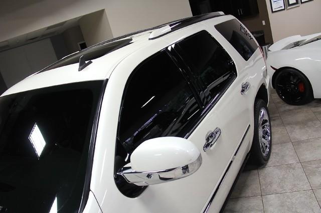 New-2009-Cadillac-Escalade-Platinum-Edition