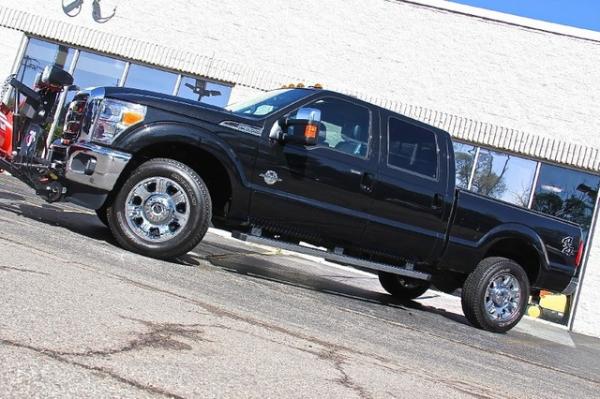 New-2015-Ford-Super-Duty-Lariat-F-350-SRW