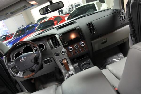 New-2010-Toyota-Tundra-Platinum-4WD-CrewMax