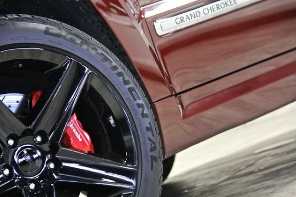 New 2009 Jeep Grand Cherokee SRT-8 4WD SRT8 for sale Sold at Chicago Motor Cars in West Chicago IL 60185 5