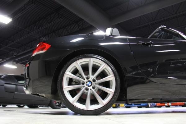 New-2011-BMW-Z4-sDrive35i-sDrive35i