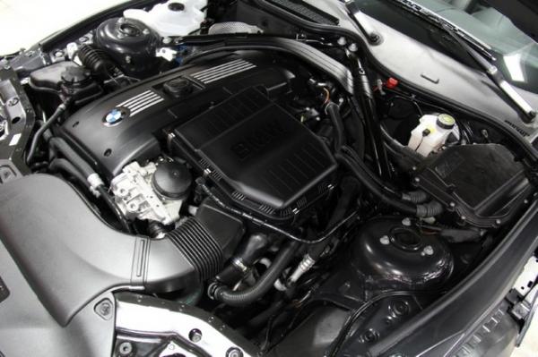 New-2011-BMW-Z4-sDrive35i-sDrive35i