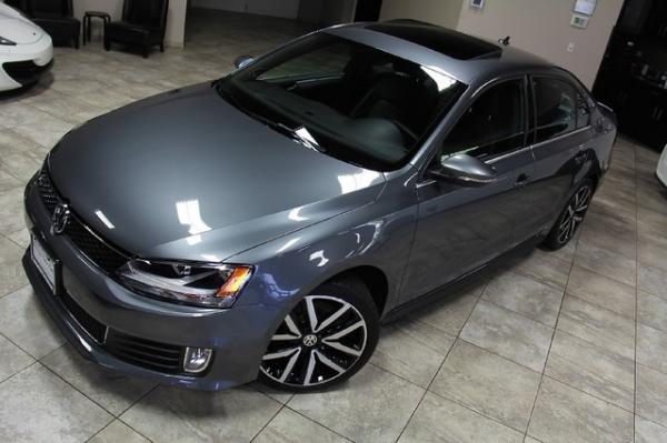 New 2014 Volkswagen Jetta Sedan for sale Sold at Chicago Motor Cars in West Chicago IL 60185 5