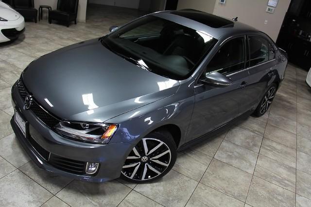 New-2014-Volkswagen-Jetta-Sedan