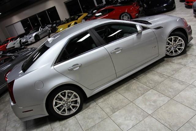 New-2009-Cadillac-CTS-V