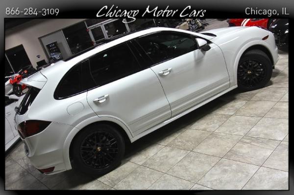 Used 2014 Porsche Cayenne GTS AWD for sale Sold at Chicago Motor Cars in West Chicago IL 60185 5