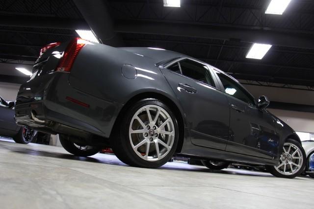 New-2009-Cadillac-CTS-V