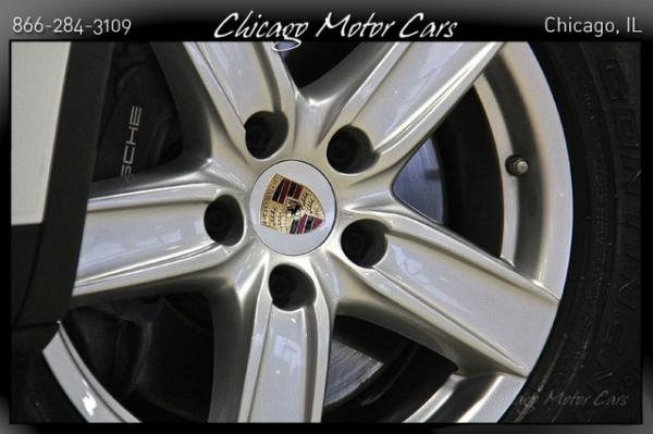 Used 2014 Porsche Cayenne V6 AWD for sale Sold at Chicago Motor Cars in West Chicago IL 60185 4