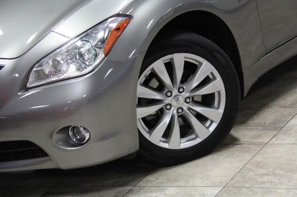 New 2011 Infiniti M37X AWD x for sale Sold at Chicago Motor Cars in West Chicago IL 60185 3